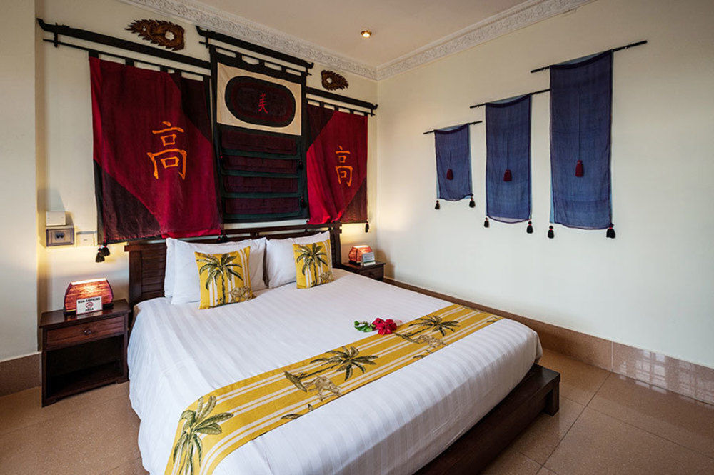 Red Hibiscus Hotel Phnom Penh Esterno foto